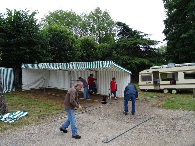 Vide grenier 2014 (8).jpg